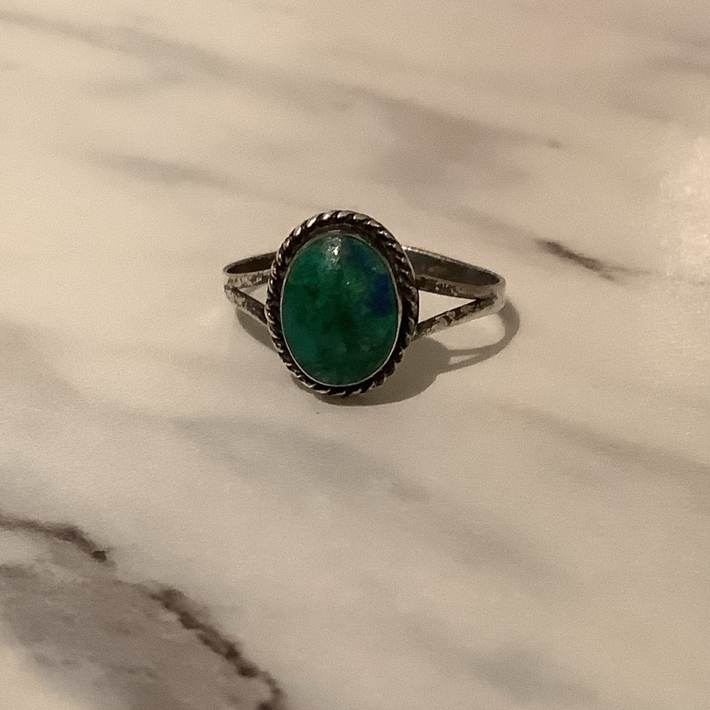 Vintage Silver Malachite ring